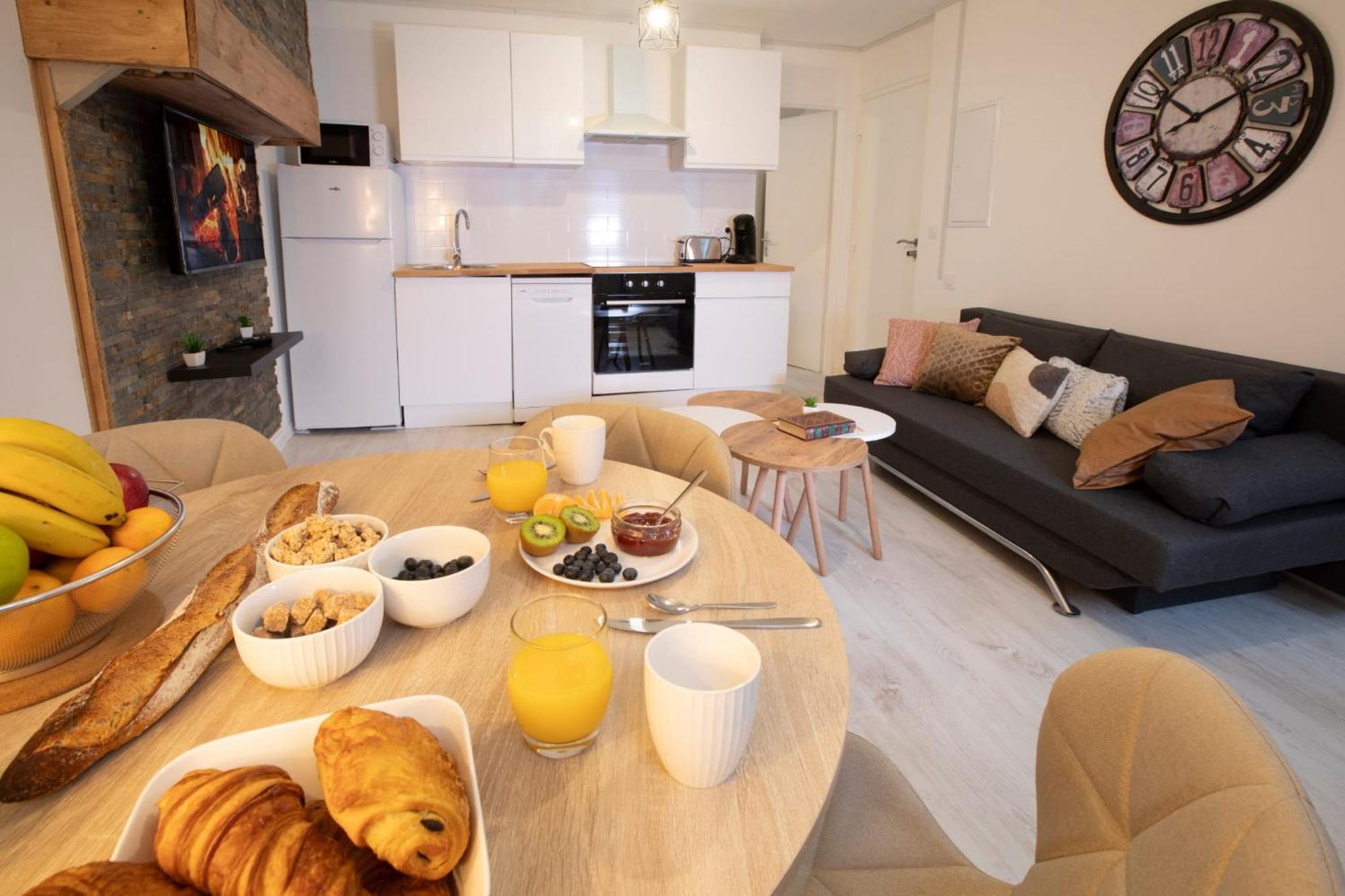 Le Nid 3 Etoiles Wifi, Netflix, Disney, Coeur De Bastide Villefranche-de-Rouergue Eksteriør bilde